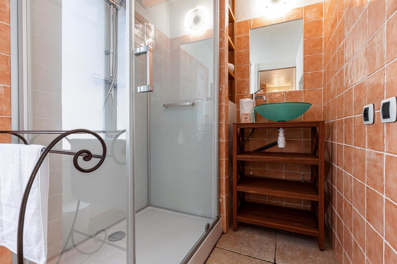 1 Bedroom In Port * Nizza