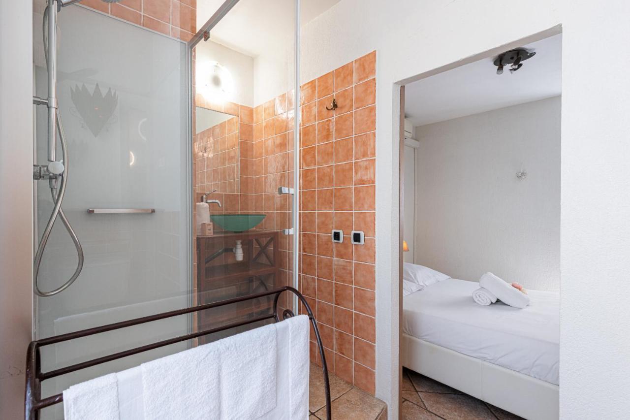 1 Bedroom In Port Nizza